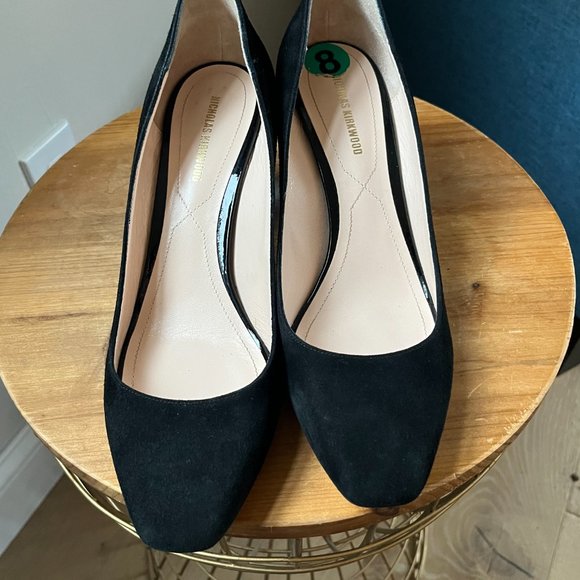 Nicholas Kirkwood Black Heels with Blue and Pink Details - Picture 4 of 8